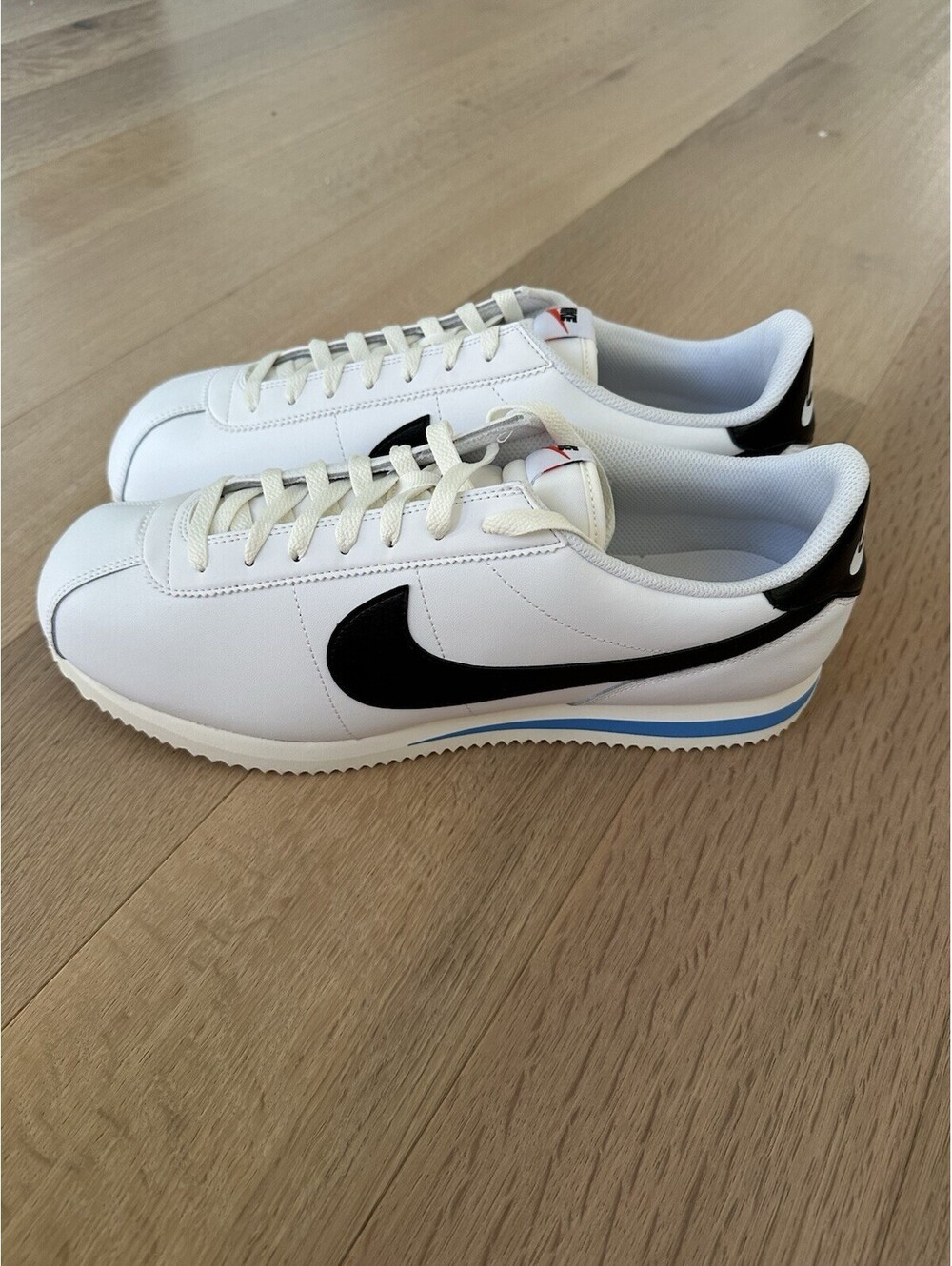 NIKE CORTEZ WHITE/BLACK-LT PHOTO BLUE-SAIL Men’s 13 BNIB